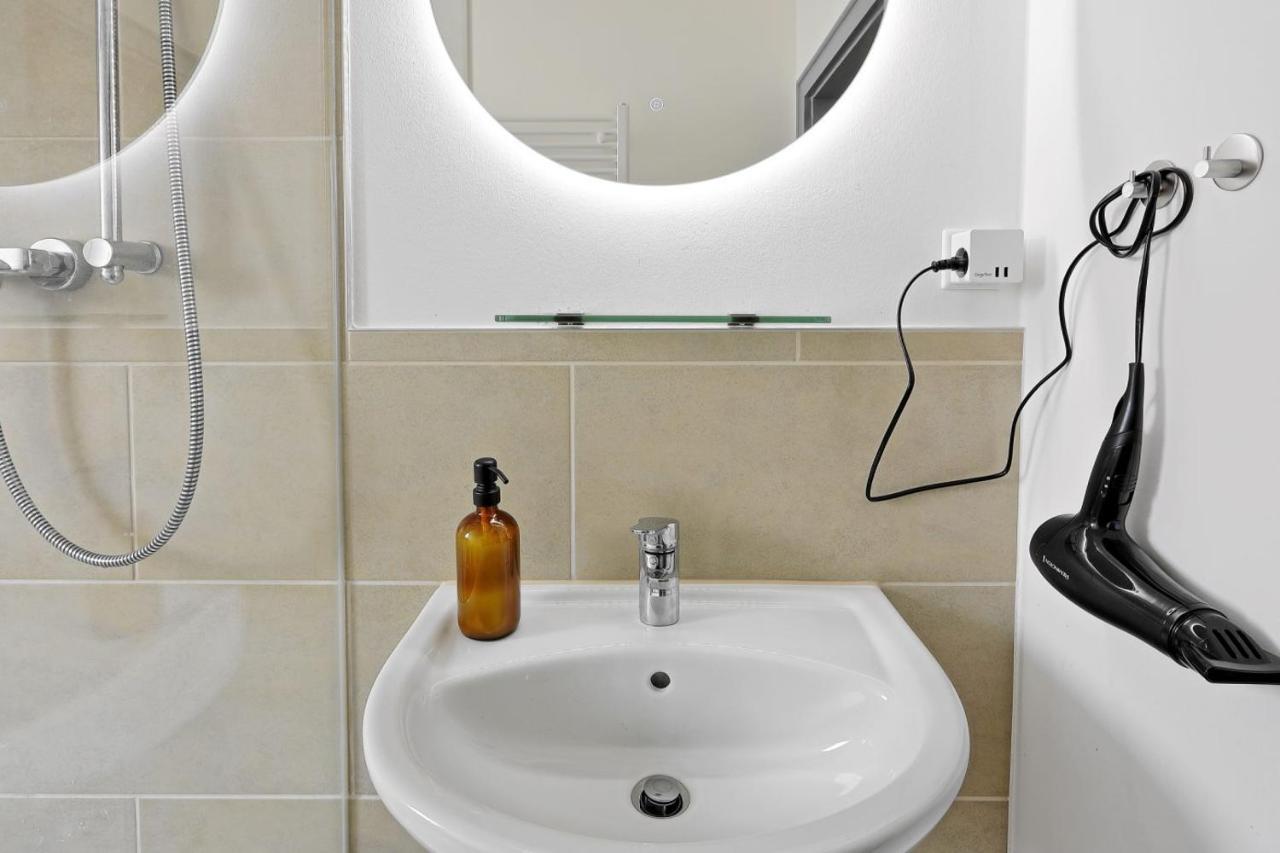 Near Messe! - Stay&Dream - 50Qm - City - Kitchen - Netflix Krefeld Kültér fotó